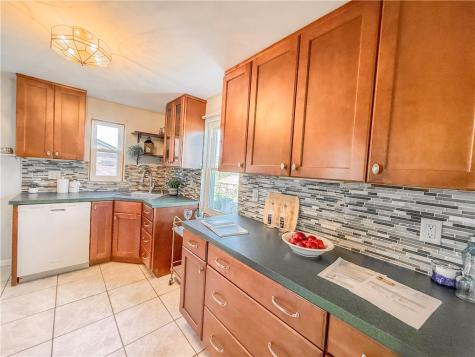 3733 Rebecca Street Castle Shannon PA 15234