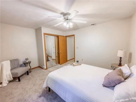 3733 Rebecca Street Castle Shannon PA 15234