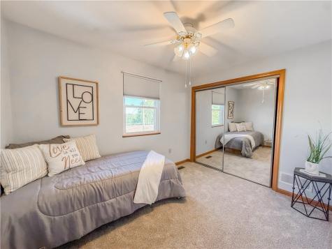 3733 Rebecca Street Castle Shannon PA 15234