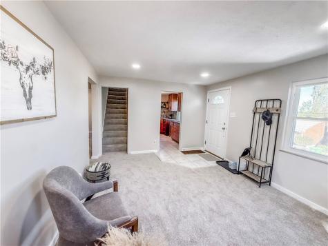 3733 Rebecca Street Castle Shannon PA 15234