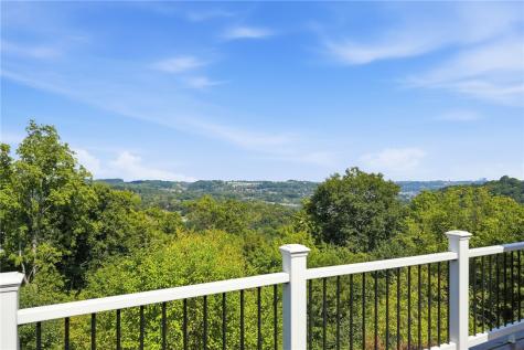 4120 Breckenridge Drive Collier Township PA 15142
