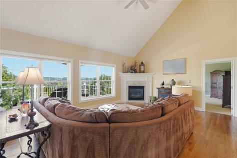 4120 Breckenridge Drive Collier Township PA 15142