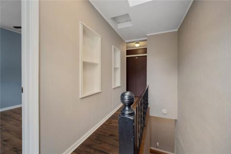18 Charlton Street Ingram PA 15205