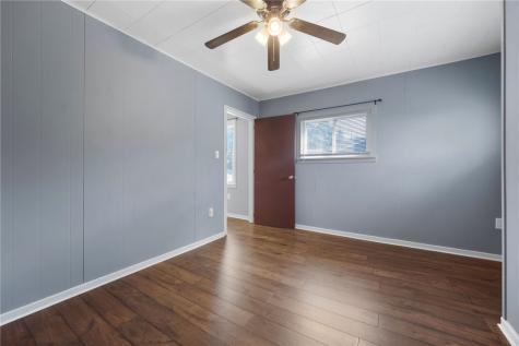 18 Charlton Street Ingram PA 15205