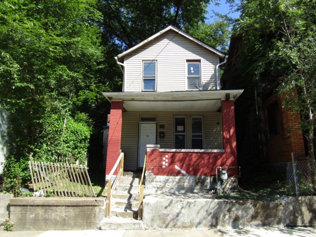 303 Flowers Avenue Hazelwood PA 15207
