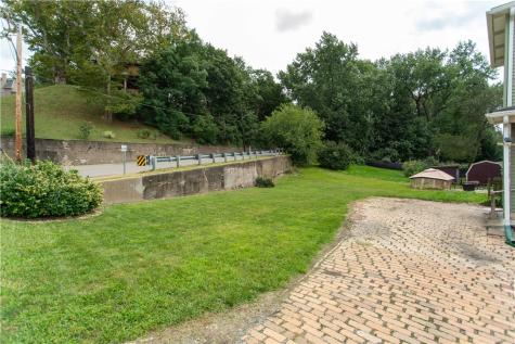503 13th Avenue New Brighton PA 15066