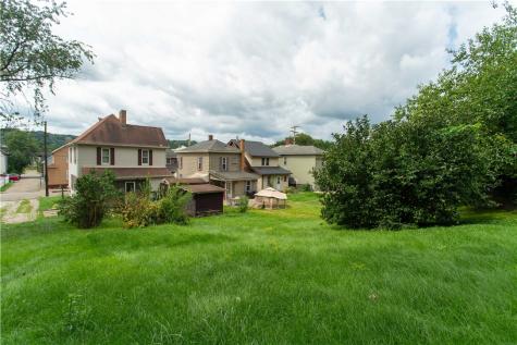 503 13th Avenue New Brighton PA 15066