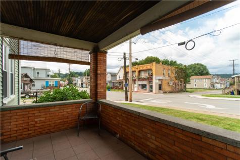 503 13th Avenue New Brighton PA 15066