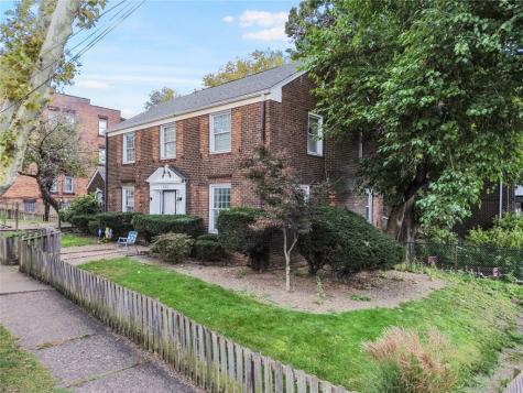 400 Franklin Street E Pittsburgh PA 15112
