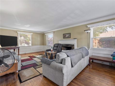 400 Franklin Street E Pittsburgh PA 15112