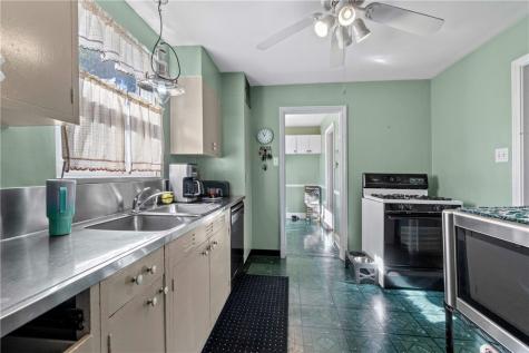 400 Franklin Street E Pittsburgh PA 15112