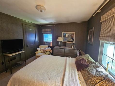 116 Patterson Avenue Carnegie PA 15106