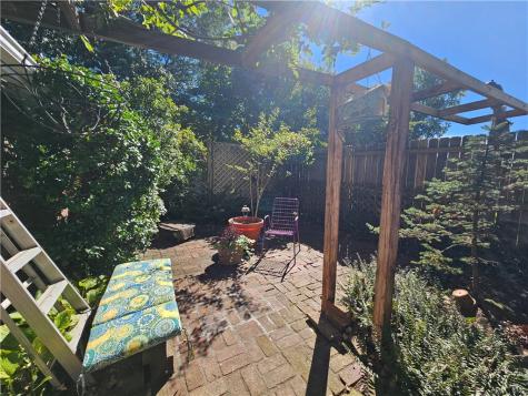116 Patterson Avenue Carnegie PA 15106