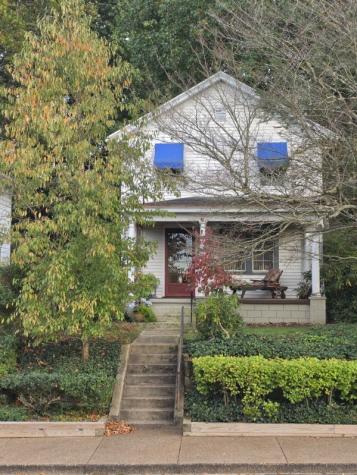116 Patterson Avenue Carnegie PA 15106