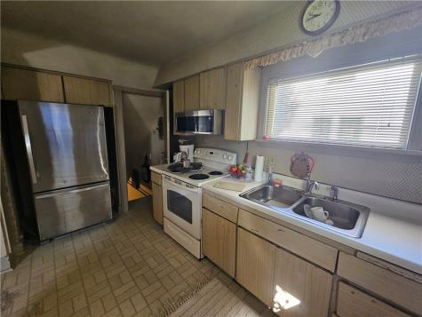116 Patterson Avenue Carnegie PA 15106