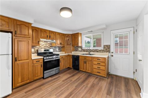 111 Teal Kennedy Township PA 15136