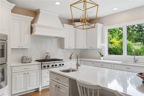 7000 Pinehurst Drive Collier Township PA 15142