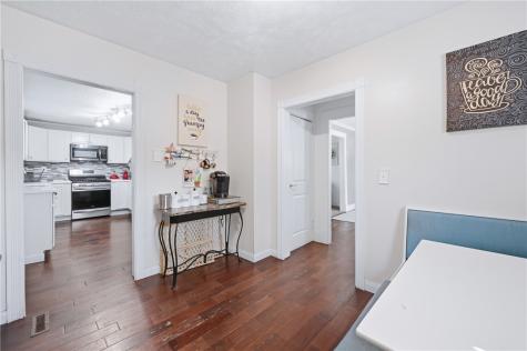66 S 7th Street Sharpsville PA 16150