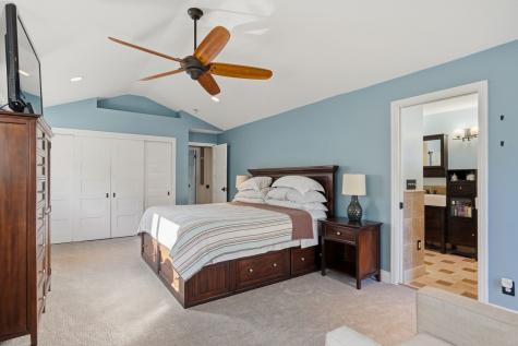 2501 Tall Timber Drive Hampton PA 15101