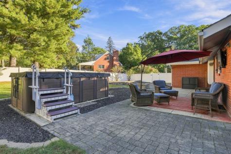 2501 Tall Timber Drive Hampton PA 15101