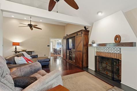 2501 Tall Timber Drive Hampton PA 15101