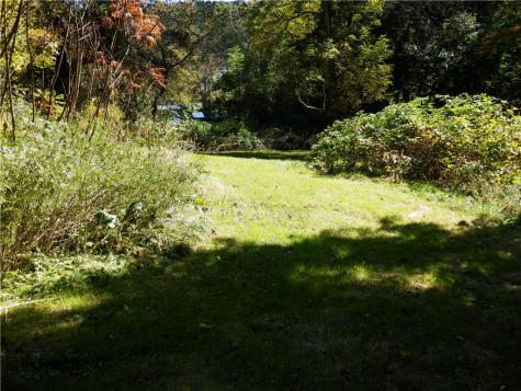 105 Charles Street Hooversville Boro PA 15936