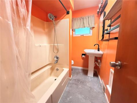 119 Everest Lane Summit Township PA 16002