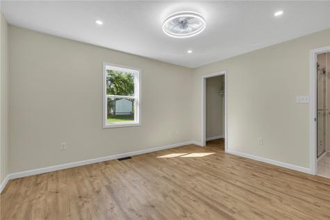 1289 Chestnut Street Monaca PA 15061