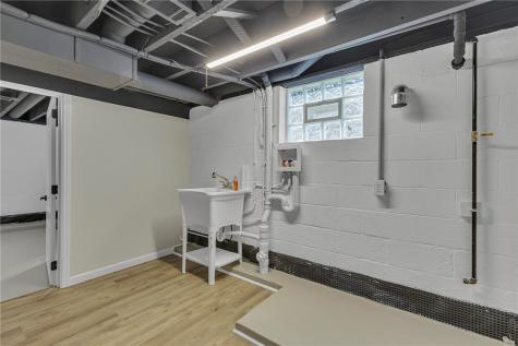 1289 Chestnut Street Monaca PA 15061