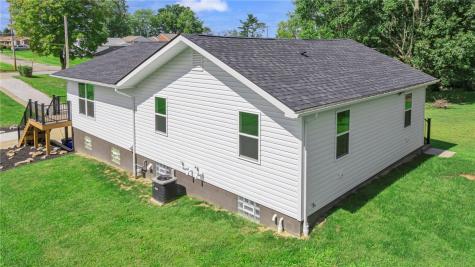 1289 Chestnut Street Monaca PA 15061