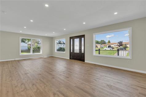 1289 Chestnut Street Monaca PA 15061