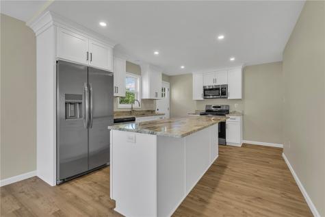 1289 Chestnut Street Monaca PA 15061