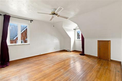 705 Corbin Street West Mifflin PA 15122
