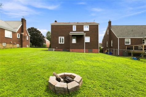 705 Corbin Street West Mifflin PA 15122