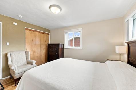 237 Woodridge Drive Green Tree PA 15106