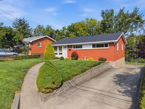 237 Woodridge Drive Green Tree PA 15106