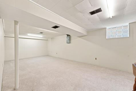 237 Woodridge Drive Green Tree PA 15106