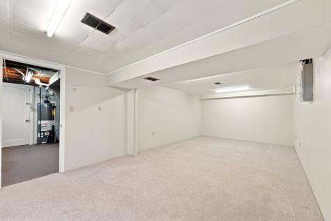 237 Woodridge Drive Green Tree PA 15106