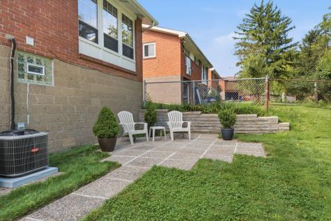 237 Woodridge Drive Green Tree PA 15106