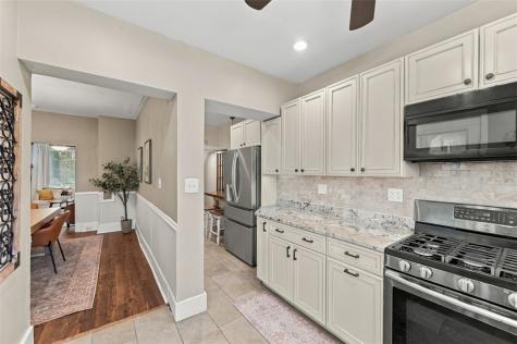 48 Maplewood Street Etna PA 15223