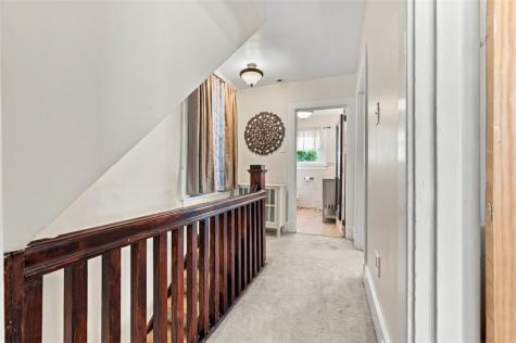 48 Maplewood Street Etna PA 15223