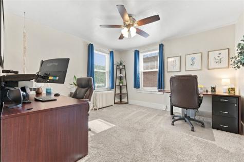 48 Maplewood Street Etna PA 15223