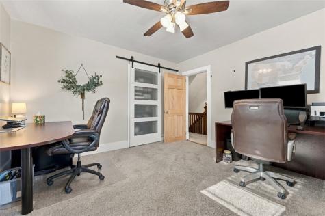 48 Maplewood Street Etna PA 15223