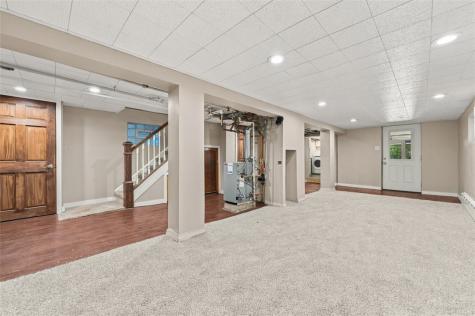 48 Maplewood Street Etna PA 15223