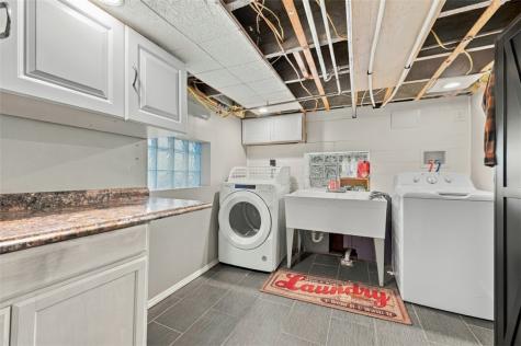 48 Maplewood Street Etna PA 15223