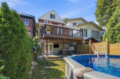 48 Maplewood Street Etna PA 15223