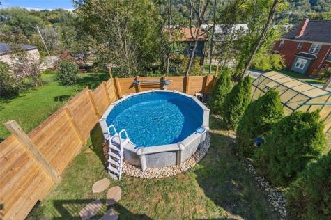 48 Maplewood Street Etna PA 15223