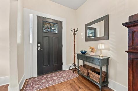 48 Maplewood Street Etna PA 15223