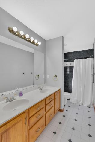 8510 Breezewood Drive Mccandless PA 15237