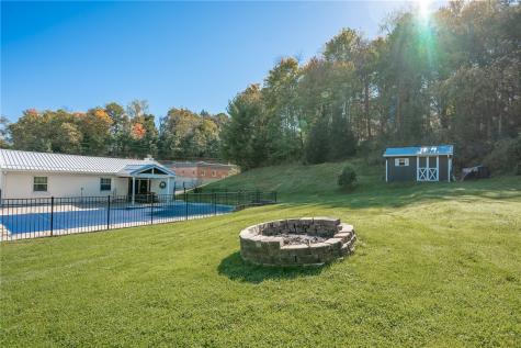 110 Bear Creek Road Buffalo Township PA 16055